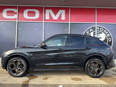 2025 Alfa Romeo Stelvio Intensa AWD