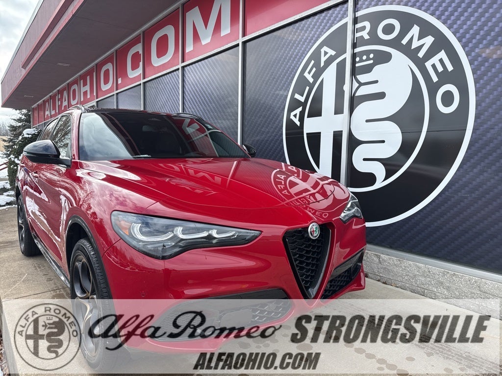 2025 Alfa Romeo Stelvio Intensa AWD