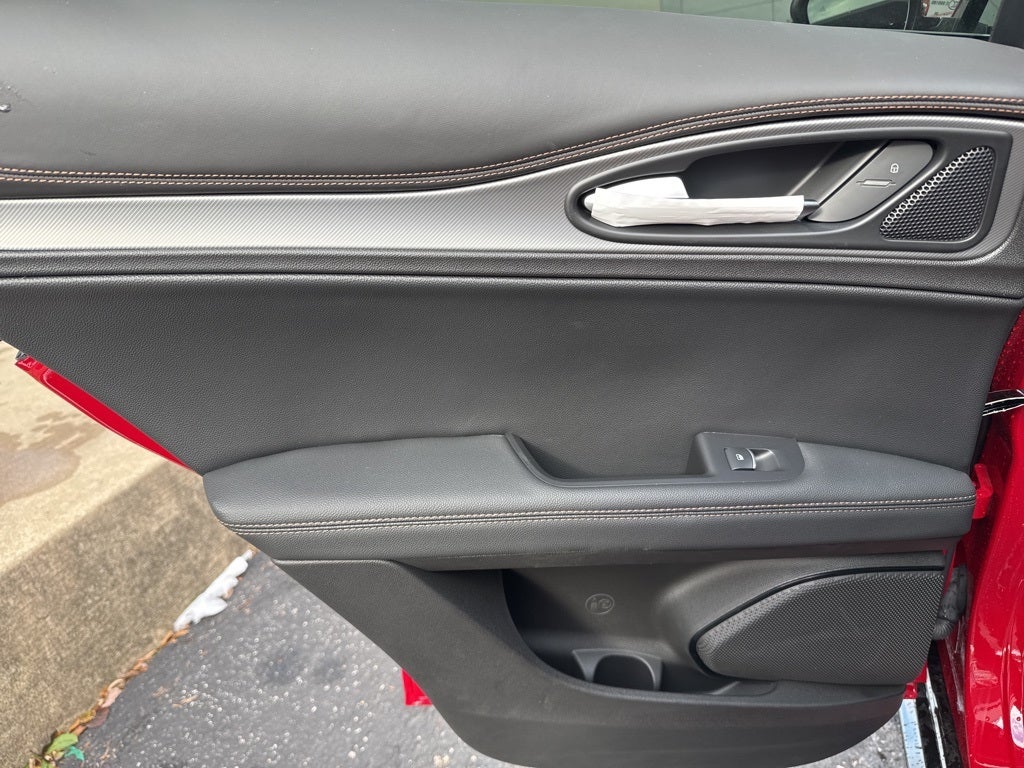 2025 Alfa Romeo Stelvio Intensa AWD