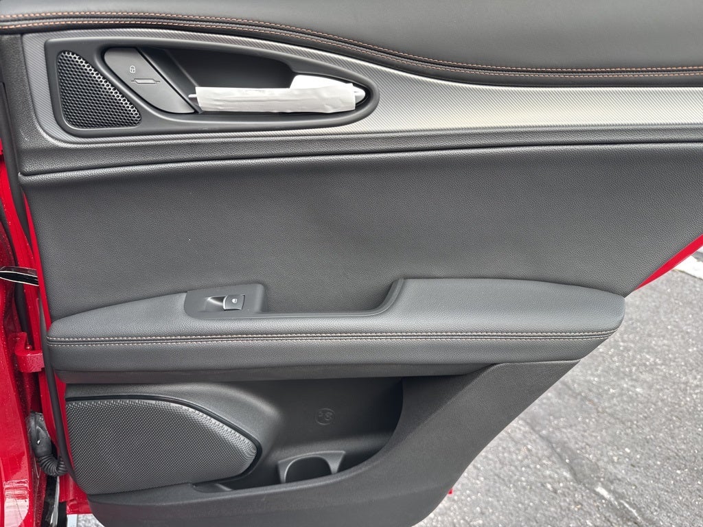 2025 Alfa Romeo Stelvio Intensa AWD
