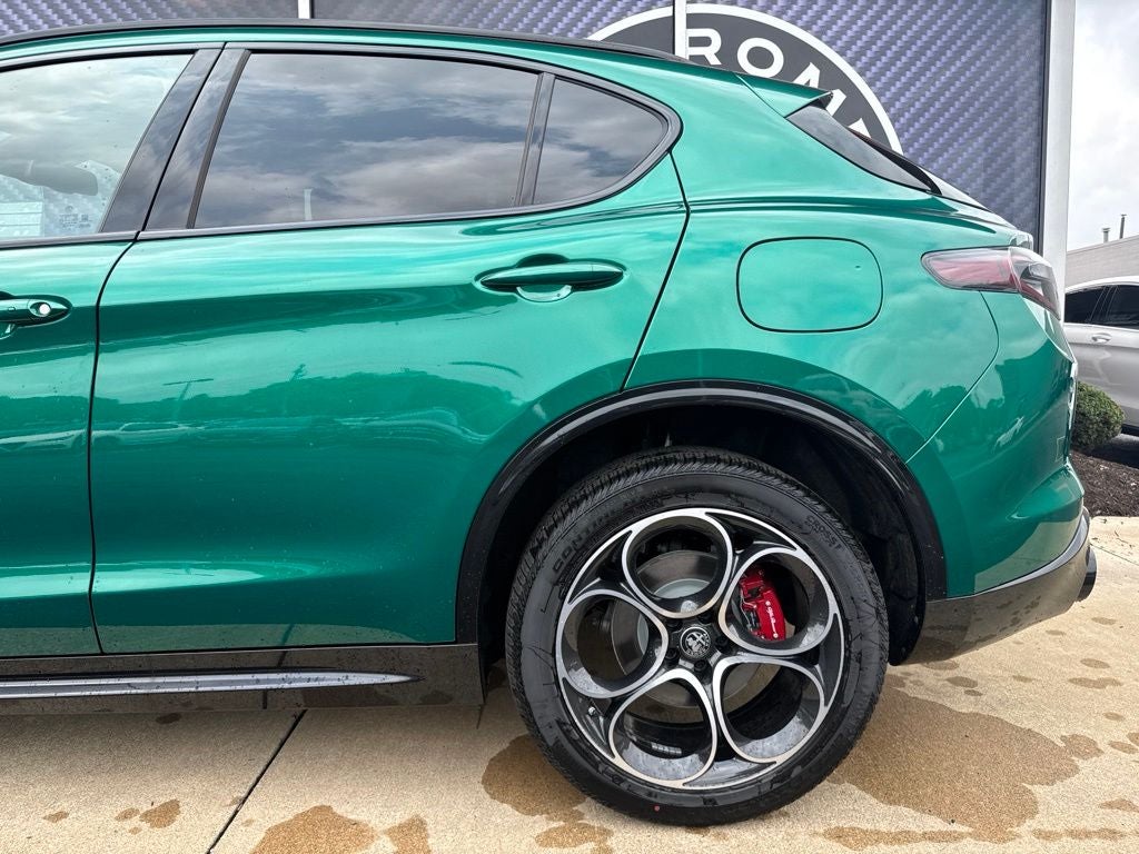 2026 Alfa Romeo Stelvio Base AWD