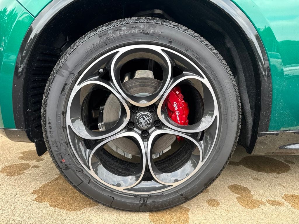 2026 Alfa Romeo Stelvio Base AWD