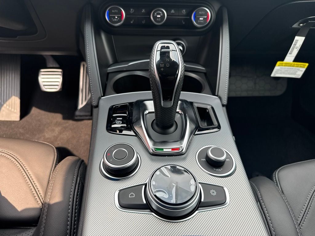 2026 Alfa Romeo Stelvio Base AWD