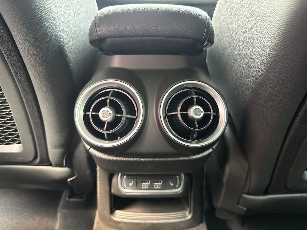 2026 Alfa Romeo Stelvio Base AWD