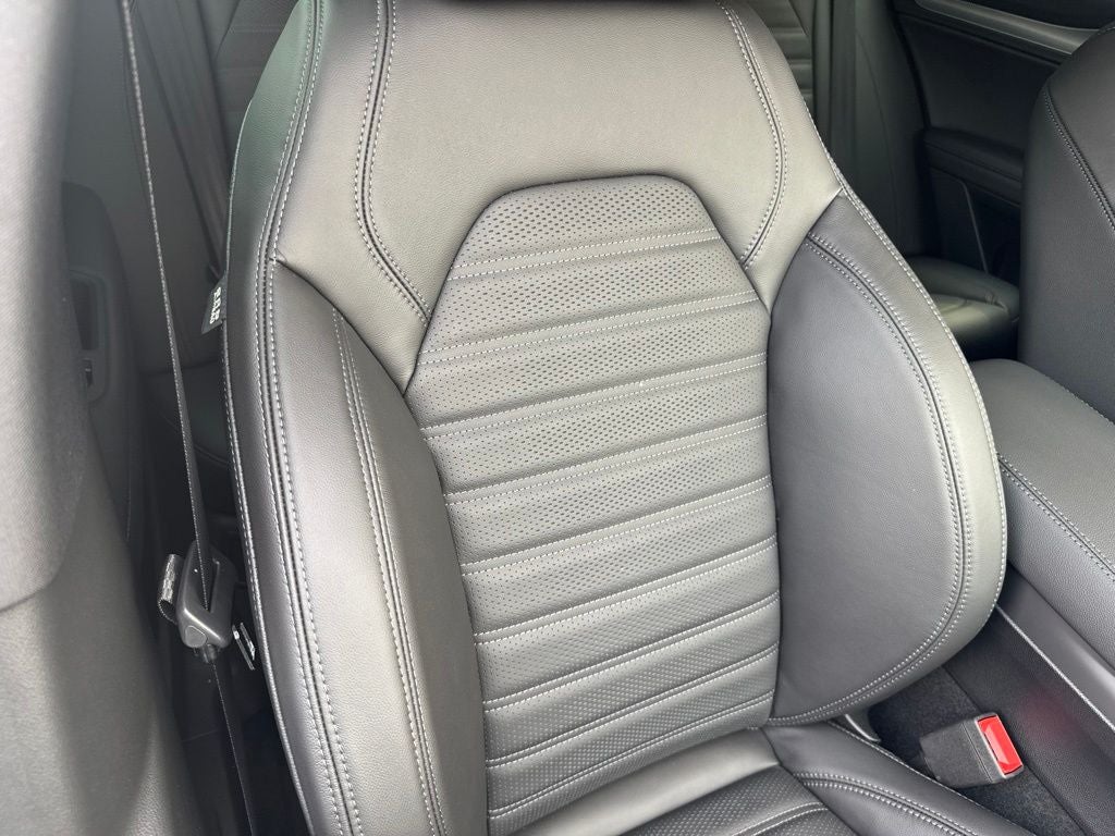 2026 Alfa Romeo Stelvio Base AWD