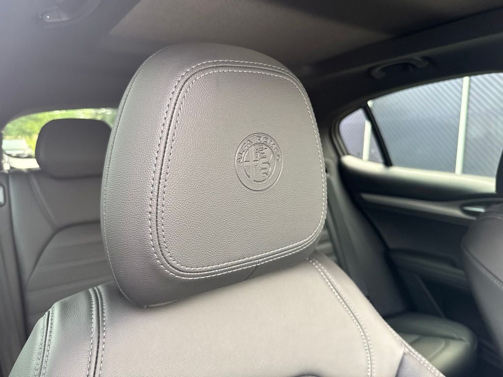 2026 Alfa Romeo Stelvio Base AWD