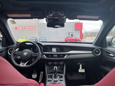 2025 Alfa Romeo Stelvio Veloce AWD