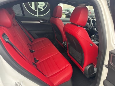 2025 Alfa Romeo Stelvio Veloce AWD