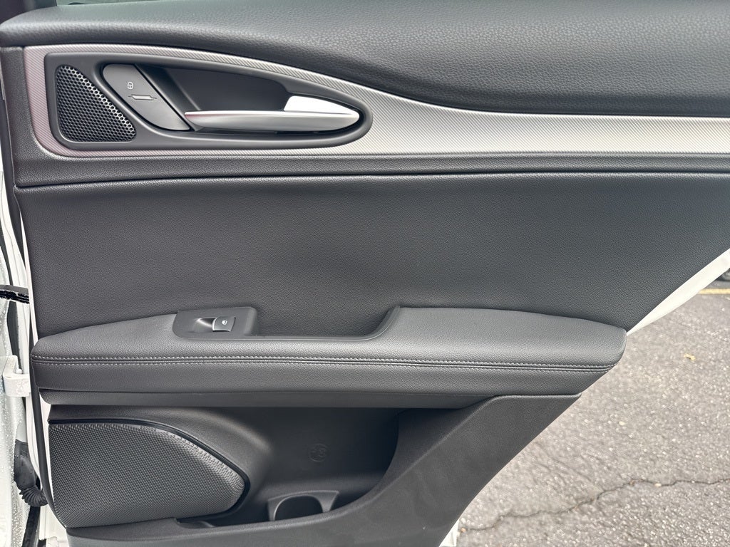 2025 Alfa Romeo Stelvio Veloce AWD