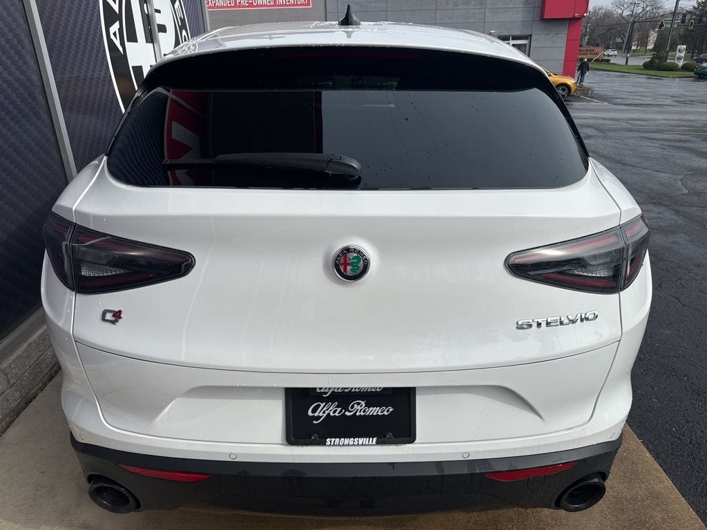 2026 Alfa Romeo Stelvio Sprint AWD