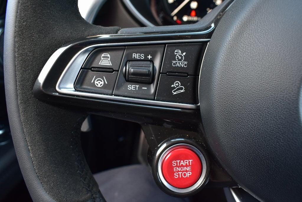 2024 Alfa Romeo Stelvio Quadrifoglio Quadrifoglio AWD