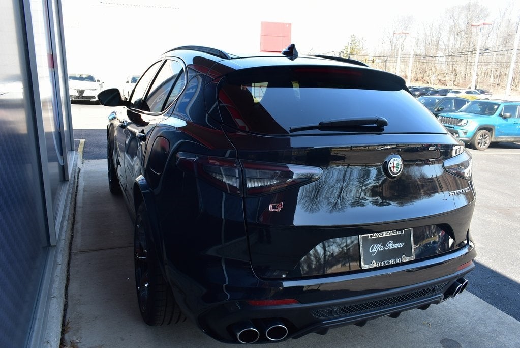 2024 Alfa Romeo Stelvio Quadrifoglio Quadrifoglio AWD