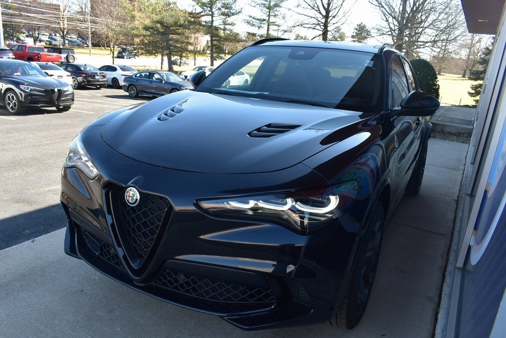 2024 Alfa Romeo Stelvio Quadrifoglio Quadrifoglio AWD
