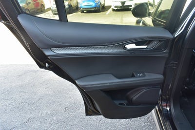 2024 Alfa Romeo Stelvio Quadrifoglio Quadrifoglio AWD