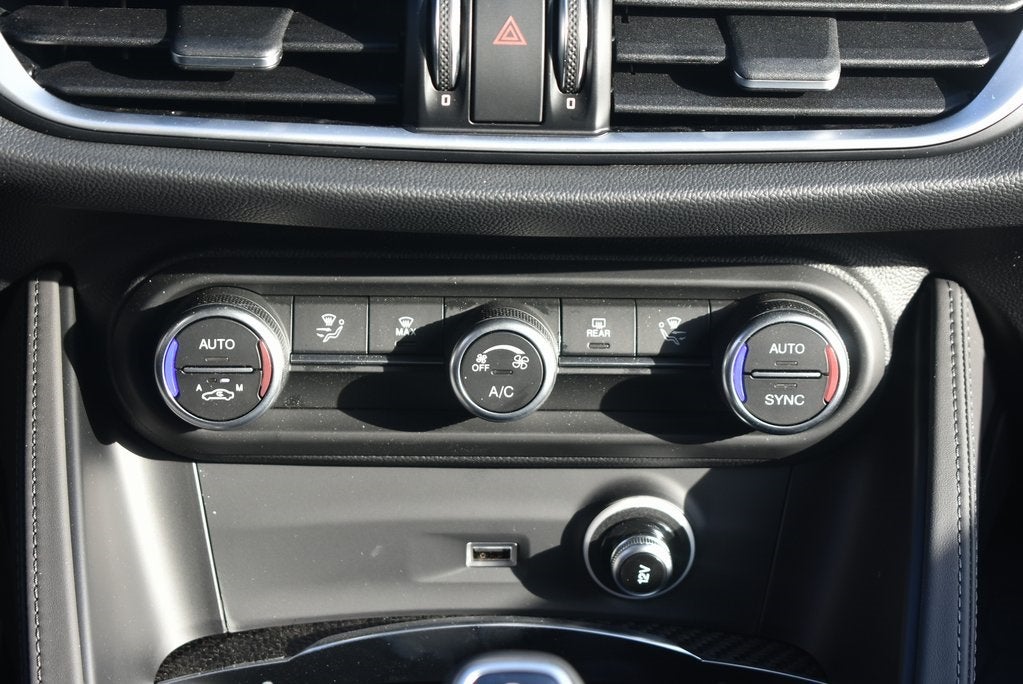 2024 Alfa Romeo Stelvio Quadrifoglio Quadrifoglio AWD