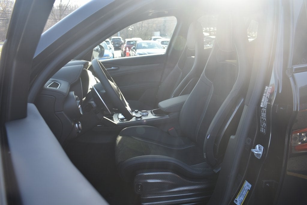 2024 Alfa Romeo Stelvio Quadrifoglio Quadrifoglio AWD