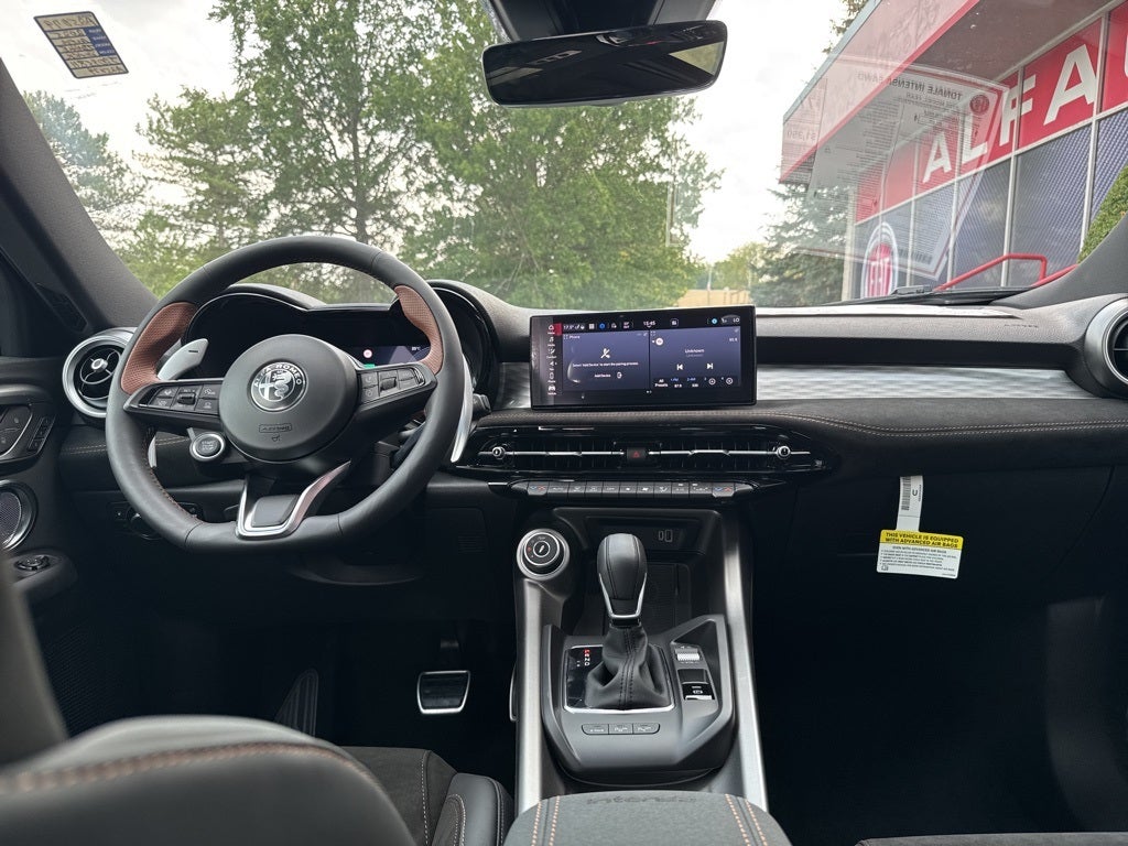 2025 Alfa Romeo Tonale Intensa AWD