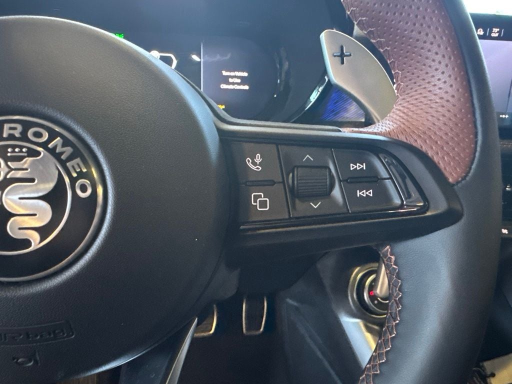 2025 Alfa Romeo Tonale Intensa PHEV AWD