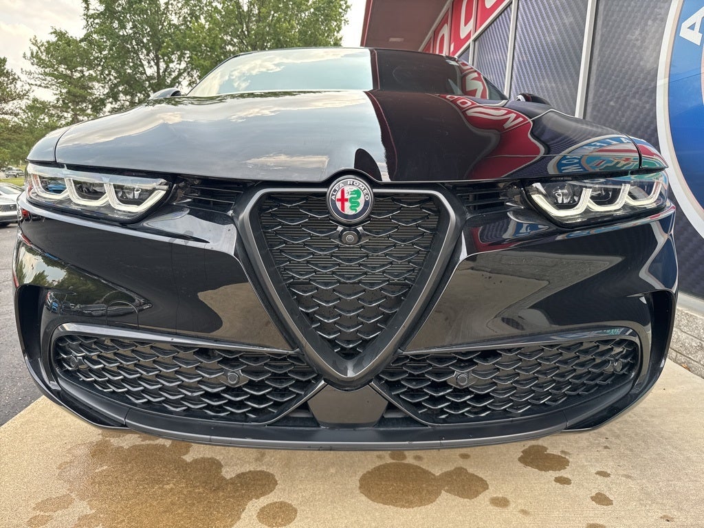 2025 Alfa Romeo Tonale Intensa AWD