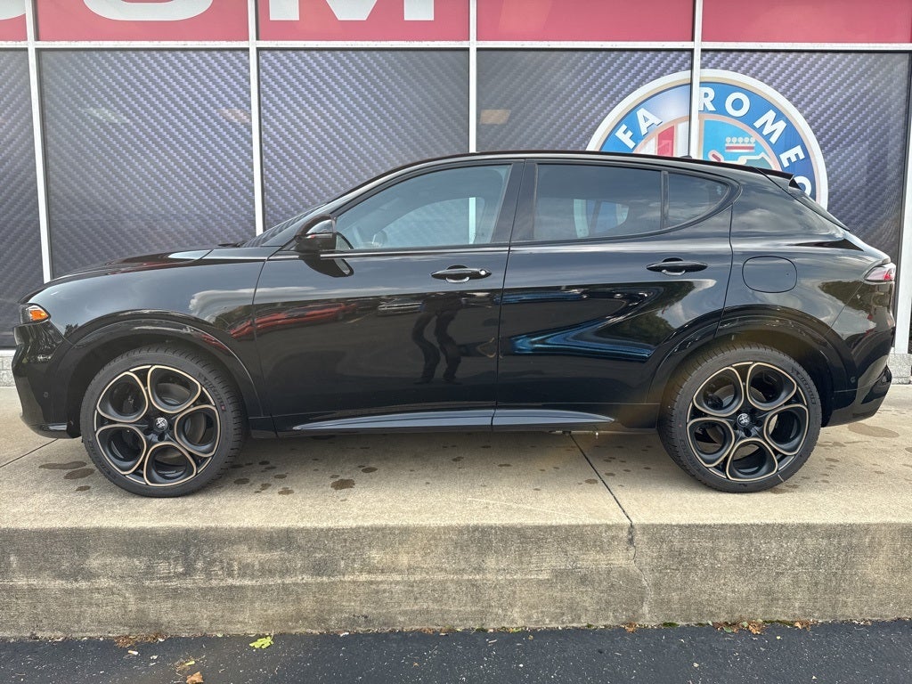 2025 Alfa Romeo Tonale Intensa AWD