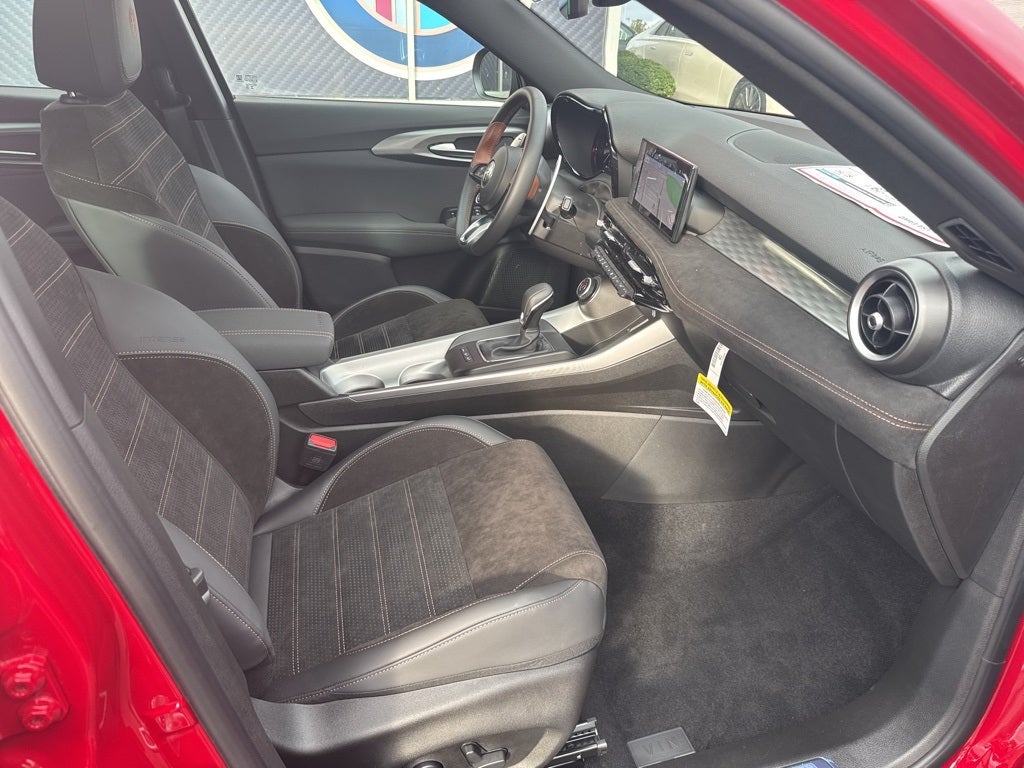 2025 Alfa Romeo Tonale Intensa AWD