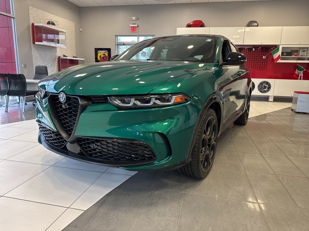 2025 Alfa Romeo Tonale Intensa AWD