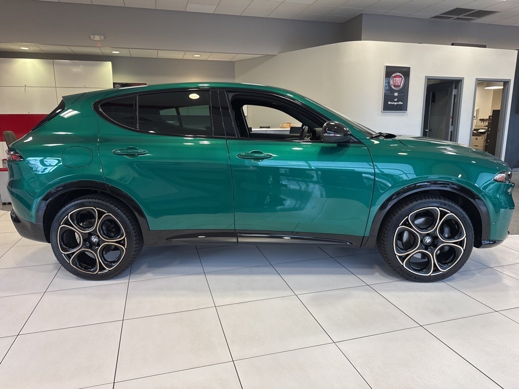 2025 Alfa Romeo Tonale Intensa AWD